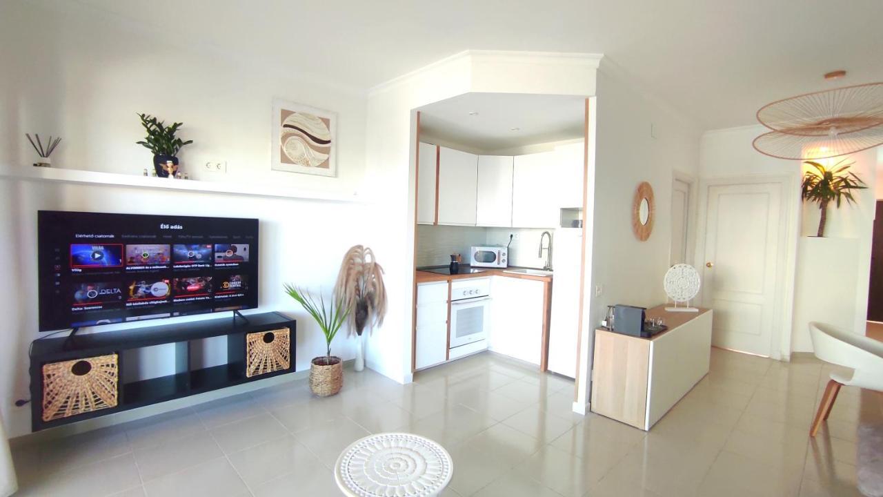 Residential Golf Park - Casa Prezi Apartment ซานมิเกลเดียโบนา ภายนอก รูปภาพ